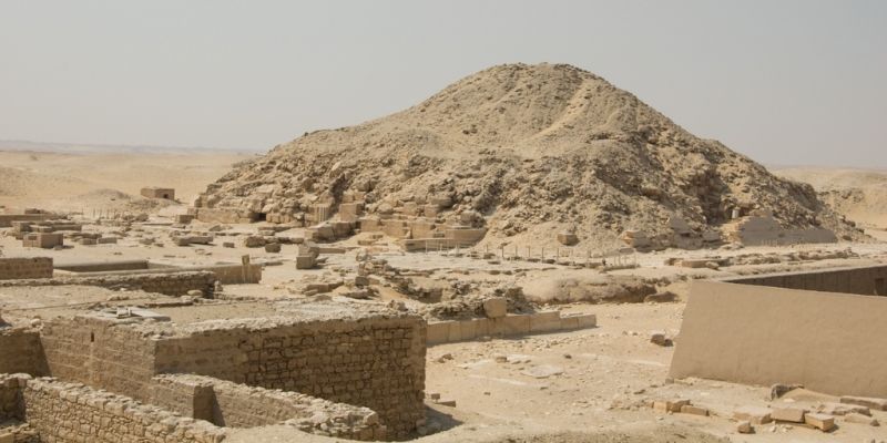 «هرم سخم خت» واقع در گورستان «سقاره» | Pyramid of Sekhemkhet
